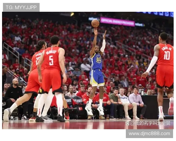 卡尔特人勇士激战再续NBA赛场巅峰对决引发球迷热议